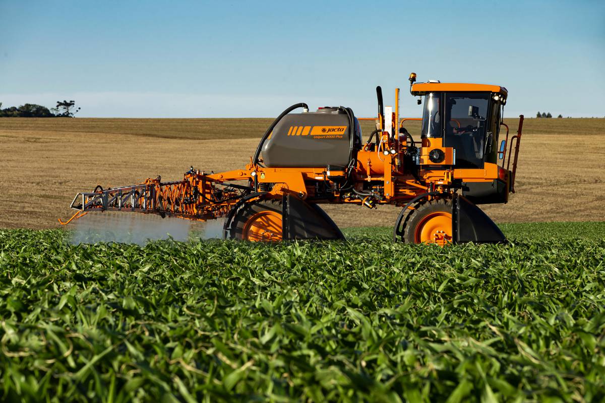 Pulverizador Jacto Uniport 2500 Plus / 24 - OKM