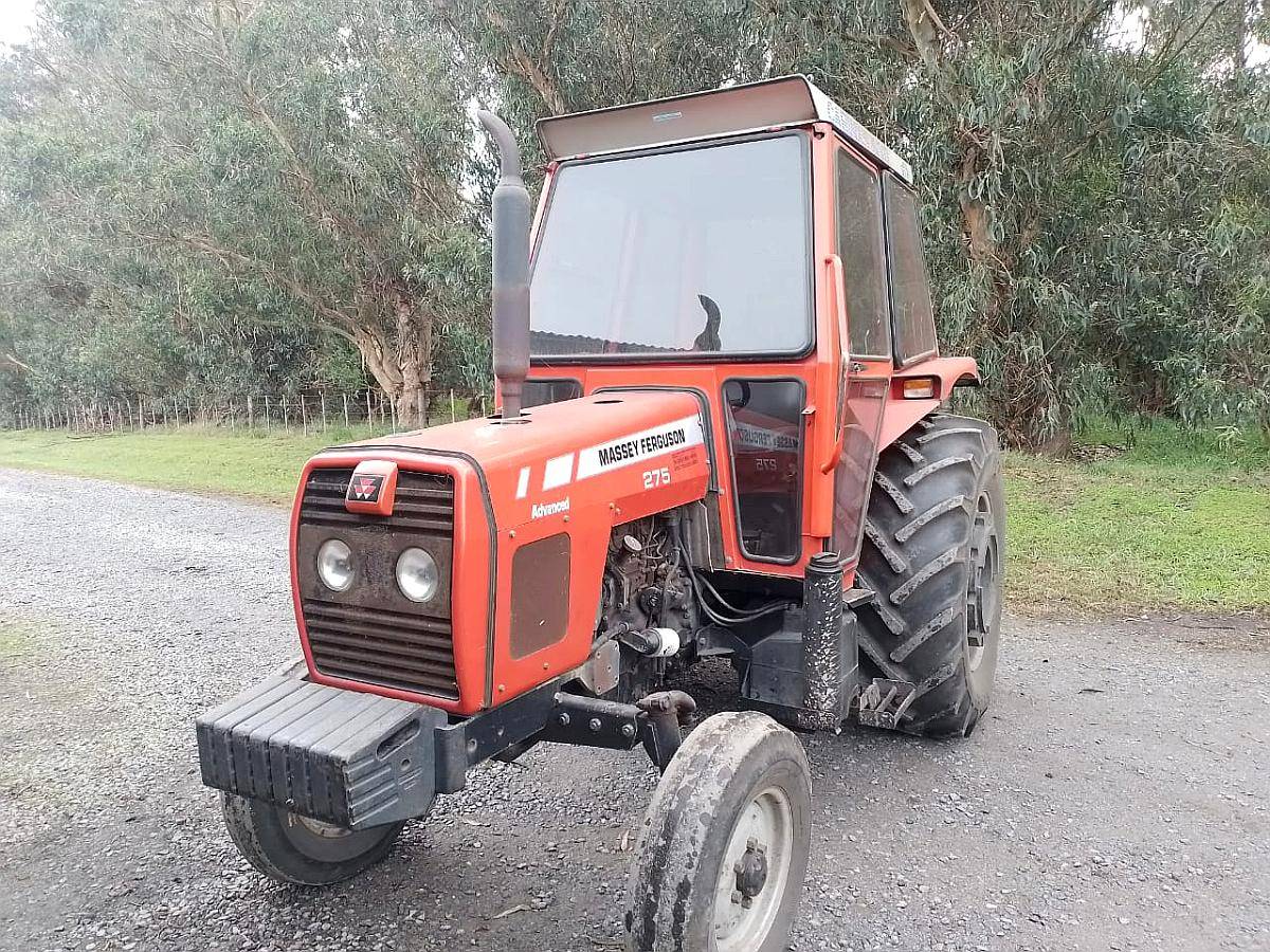 Tractor Massey Ferguson Advance 275 año 2008.