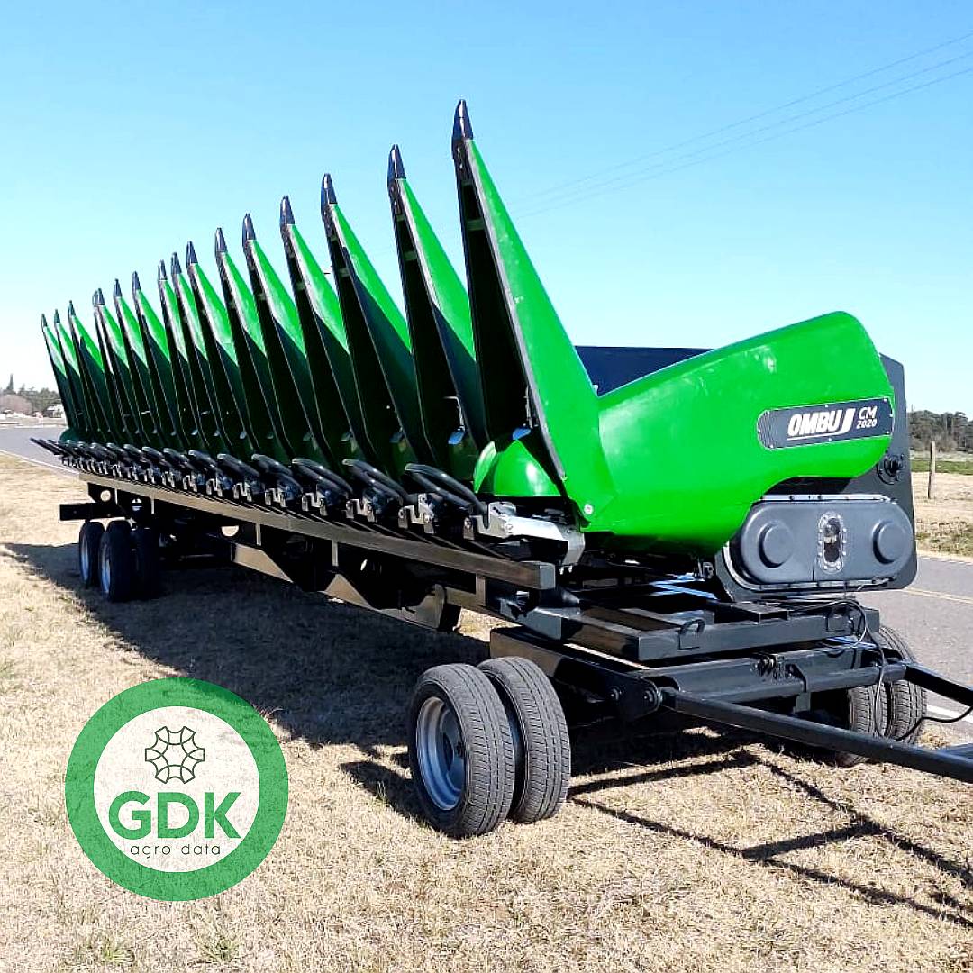 Cabezal Maicero 10 a 70. Embocador John Deere C/carro. Ombu