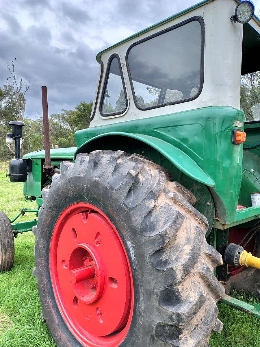 Tractor Deutz 70 Cabinado