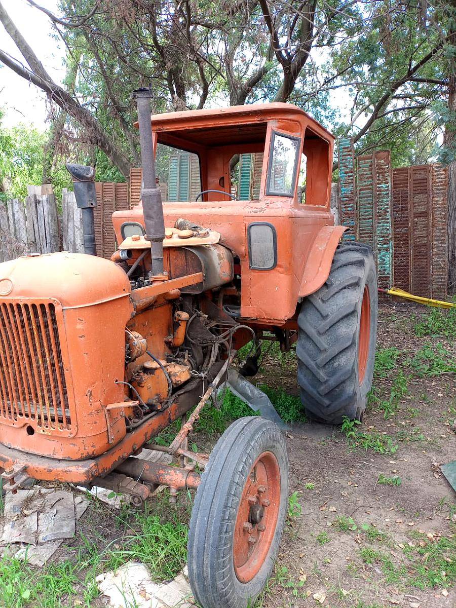 Tractor Fiat Someca con Cabina
