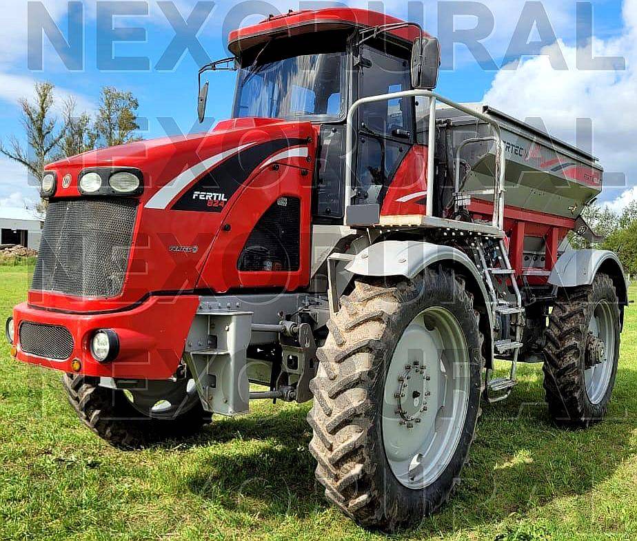 Fertec Fertil 824, 2017. Piloto Variable JD. 4310 H. 8000 LT
