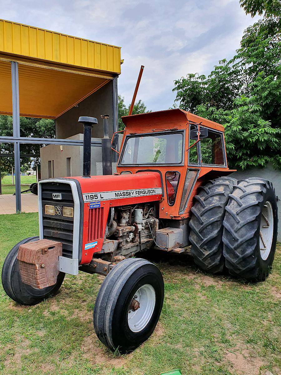 massey-ferguson-1195-l-con-duales-a-o-1990-u-s-25-000-agroads