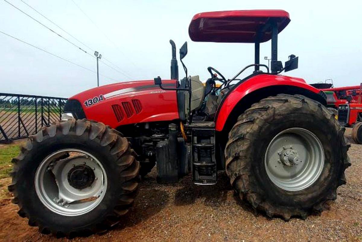 Case IH Farmall 130a año 2013 Año 2013 Agroads