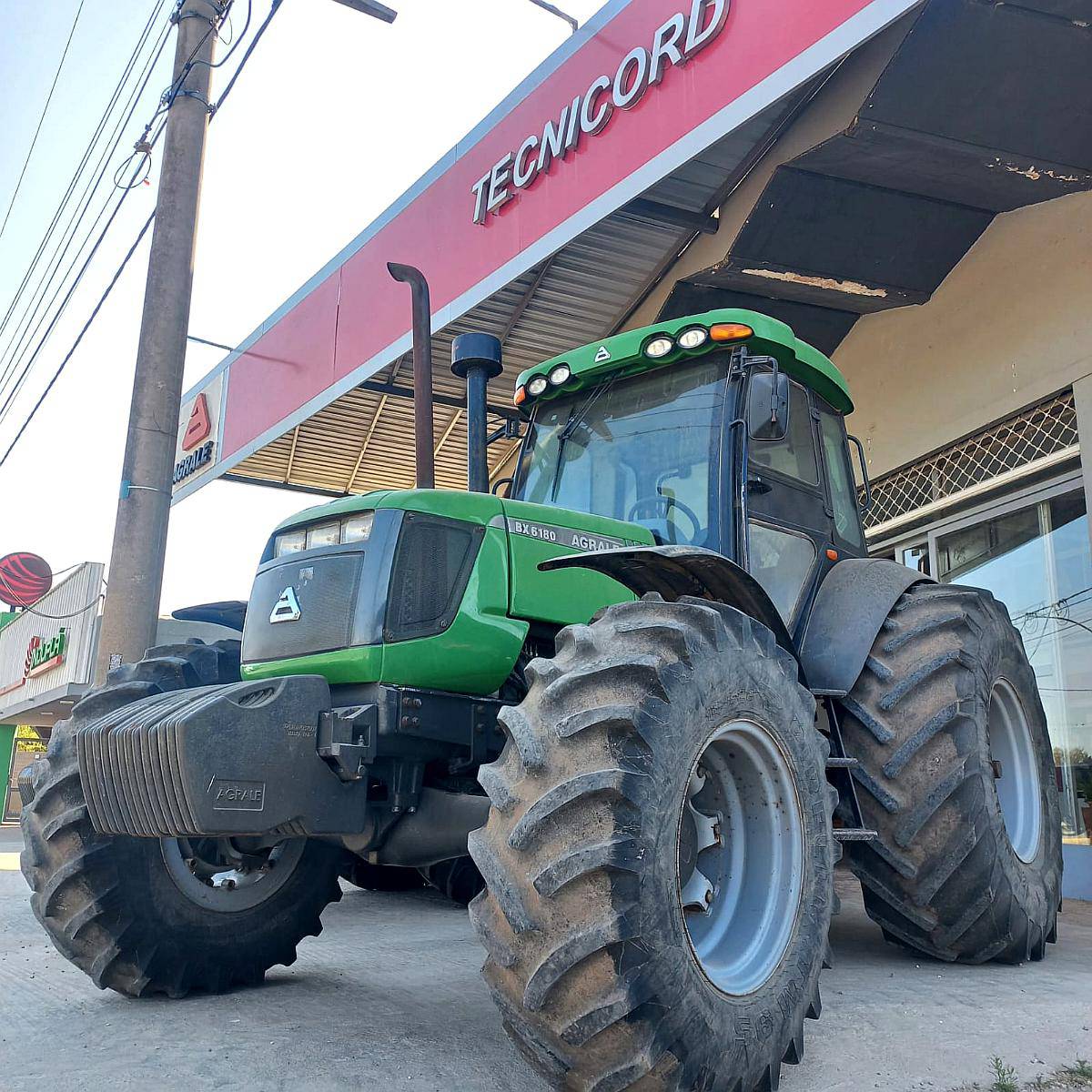 Agrale BX 6180 - 180hp.