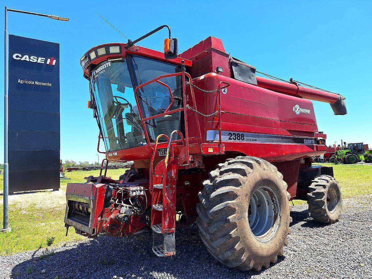 Cosechadora - Case IH 2388 - año 2004 - ROD Simple - 30 Pies