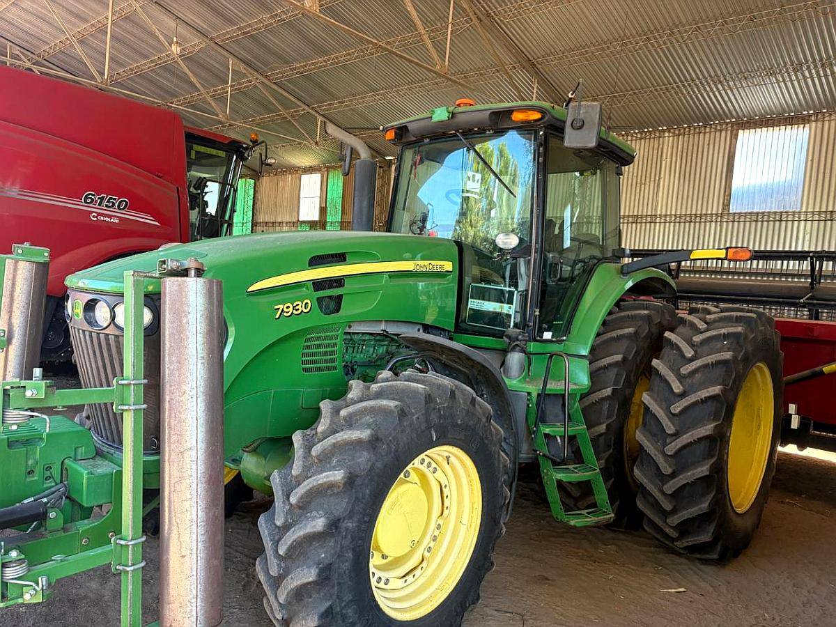 Tractor John Deere 7930, 220, 4wd, Dual, 2008