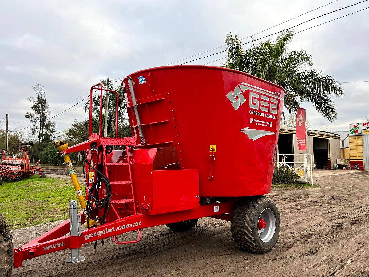 Mixer Vertical MGV 150 F Usado