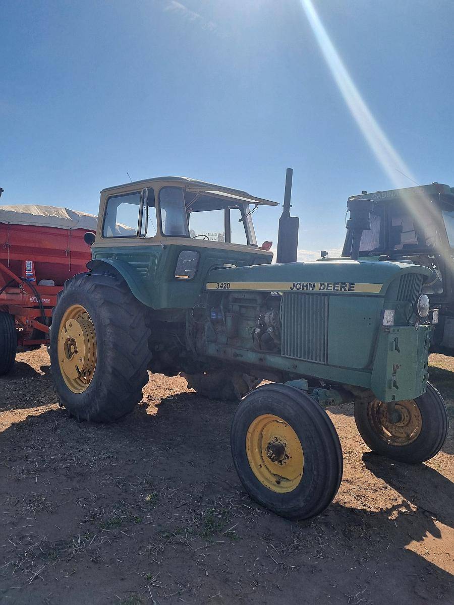 Tractor John Deere 3420