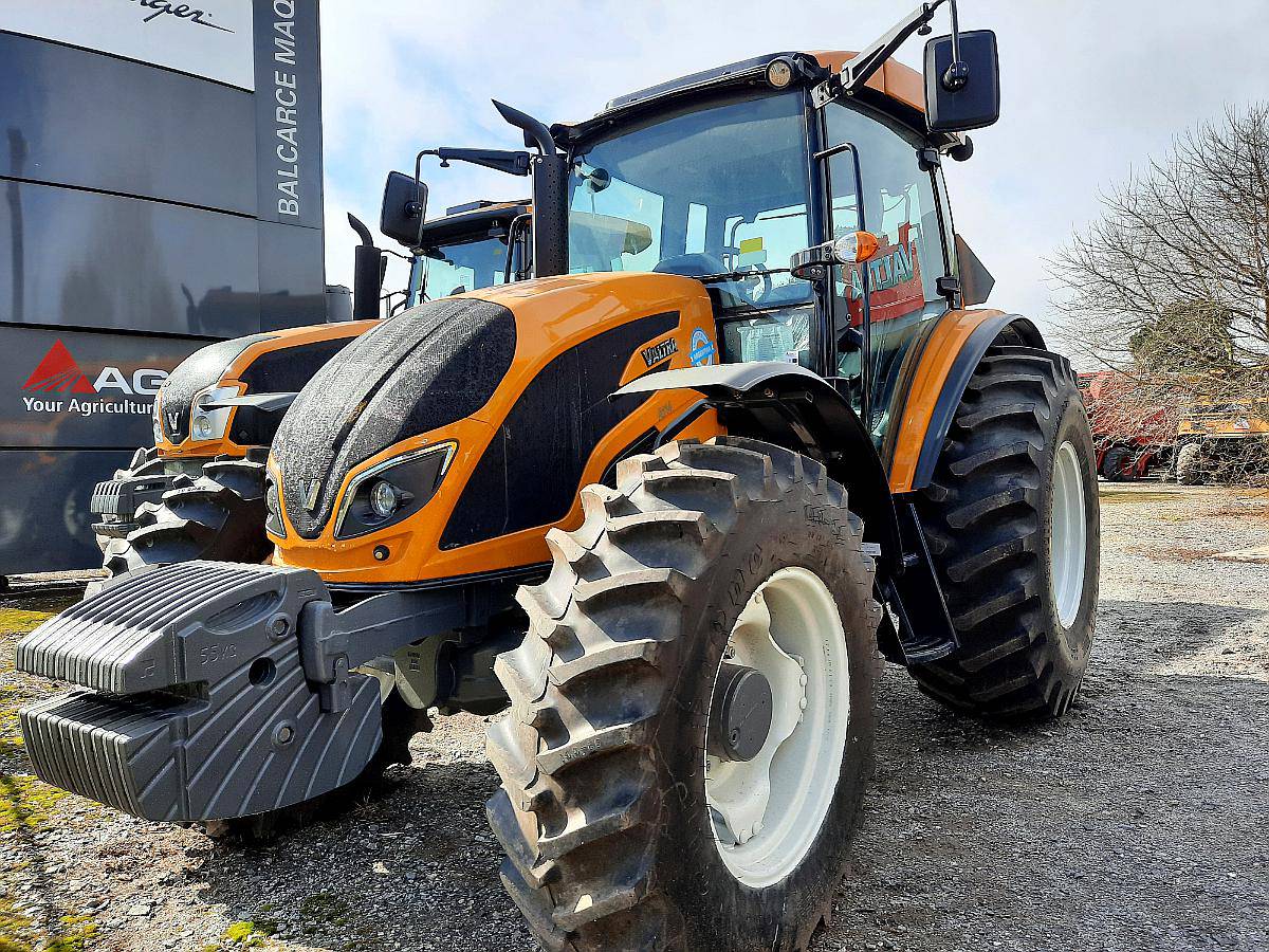 Tractor Valtra A114 Cabina Original
