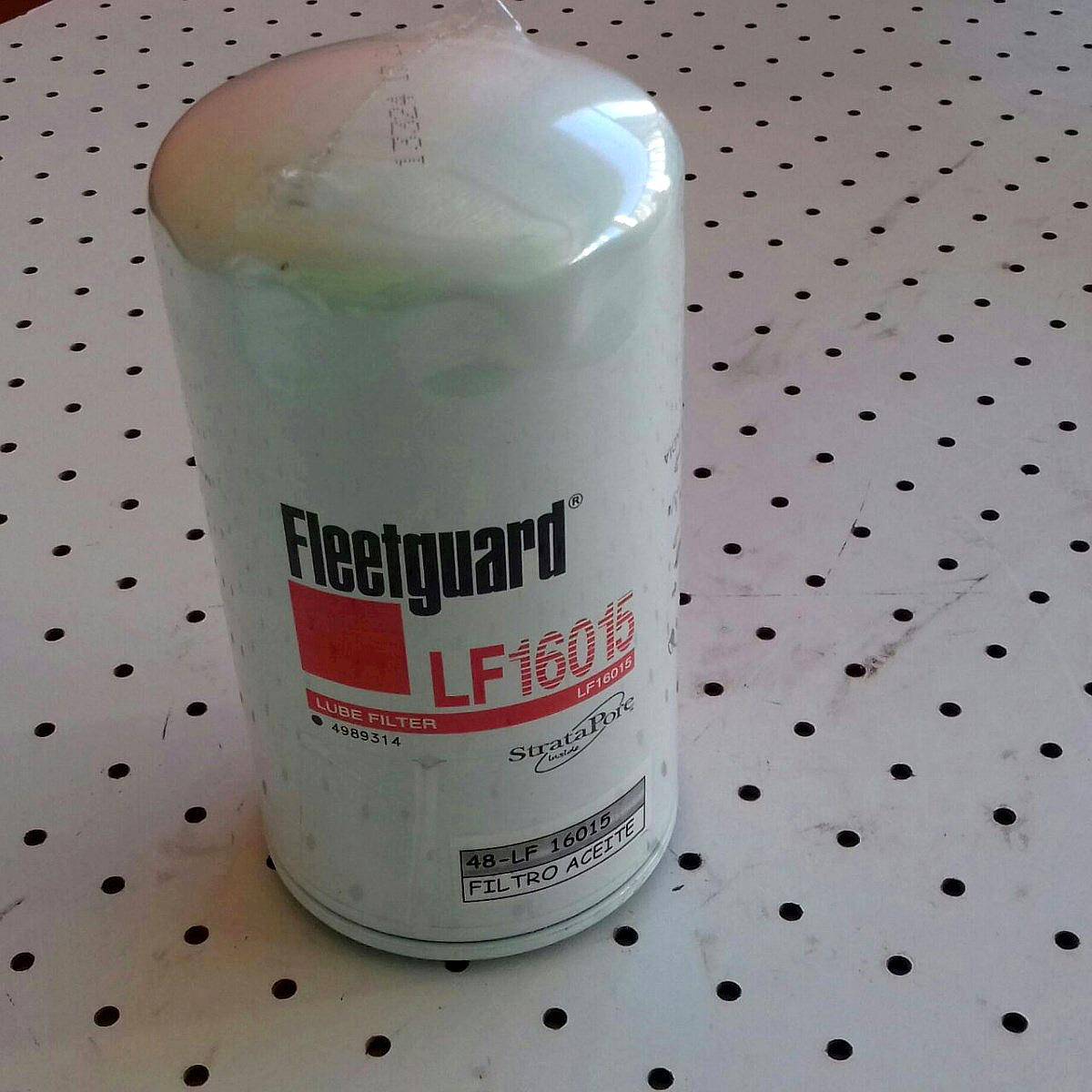 Filtro de Aceite Fleetguard 16015