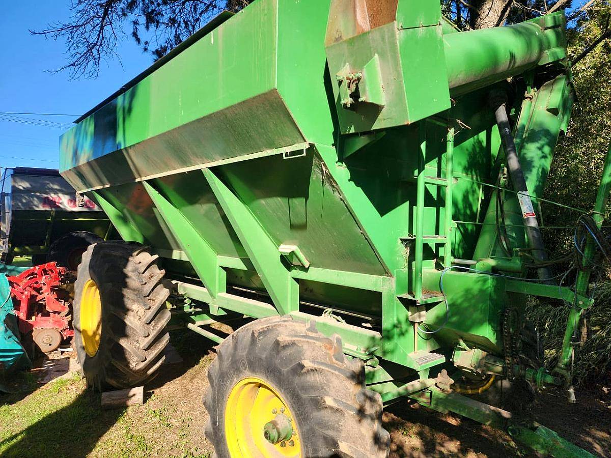 Tolva Autodescargable Montenegro de 17 Toneladas