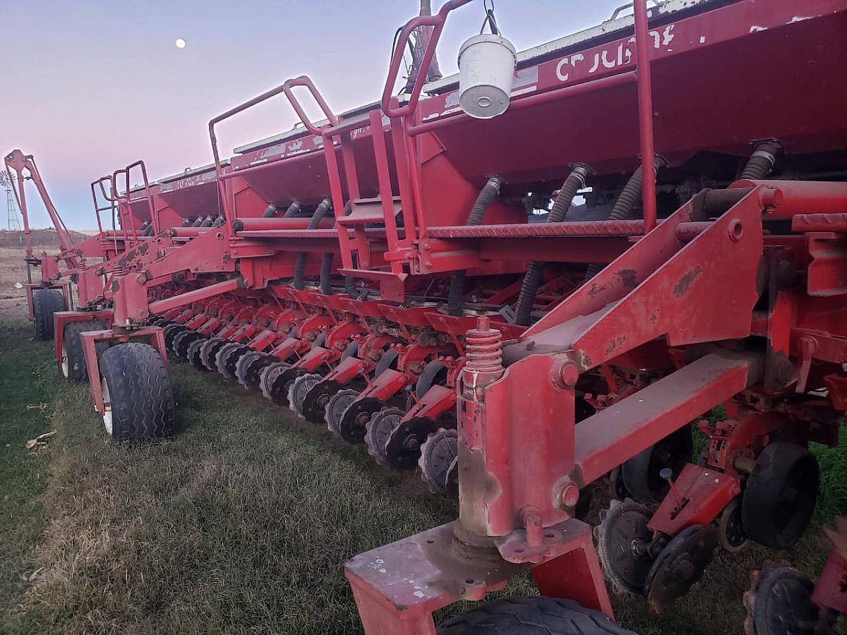 Sembradora Crucianelli Gringa IV 22 Surcos a 52,5