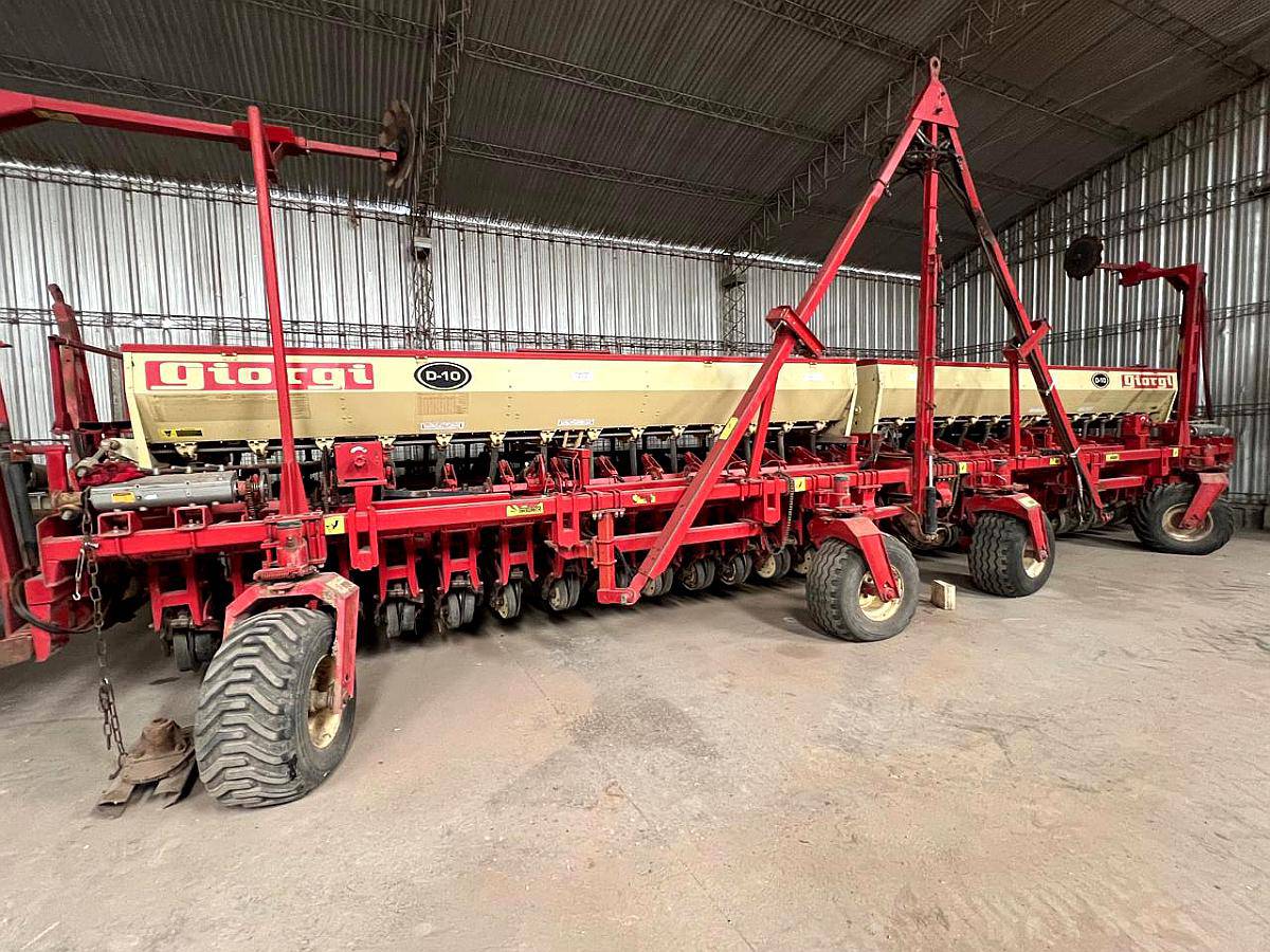 Sembradora Giorgi 56 Lineas a 19 cm año 2007