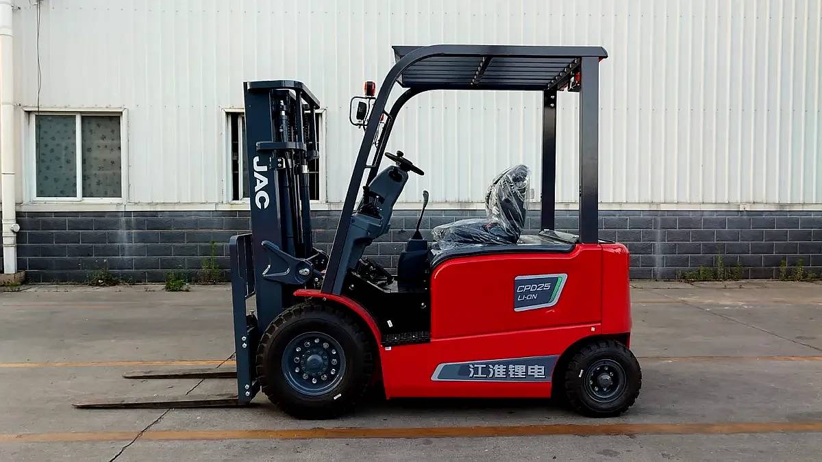 Autoelevador JAC CDP25 Li-on Batería de Litio