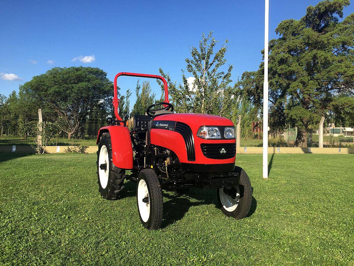 Tractor Hanomag 300 a - 30 HP