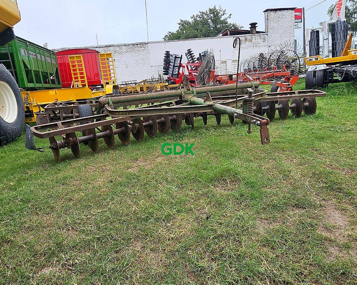 Rastra Doble Accion de 40 Platos X 22. Jhon Deere