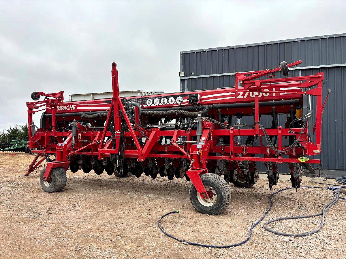 Sembradora Apache 27000+ 2024
