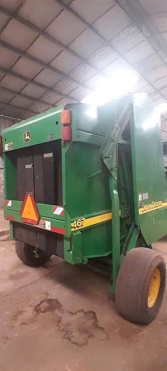 Rotoenfardadora John Deere 467