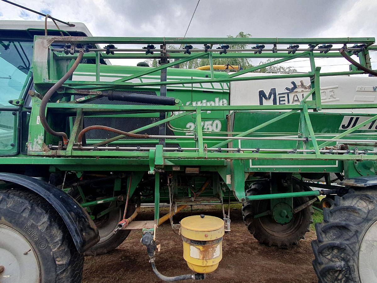 28 - Fumigador Metalfor Multiple 2750. Usado