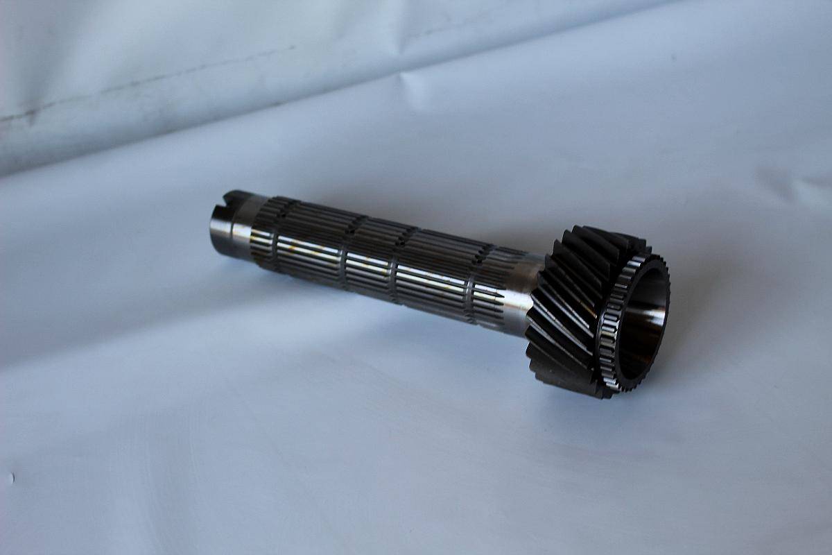 Arbol Inferior de Caja Tractor Fiat 180-90/140-90/160-90