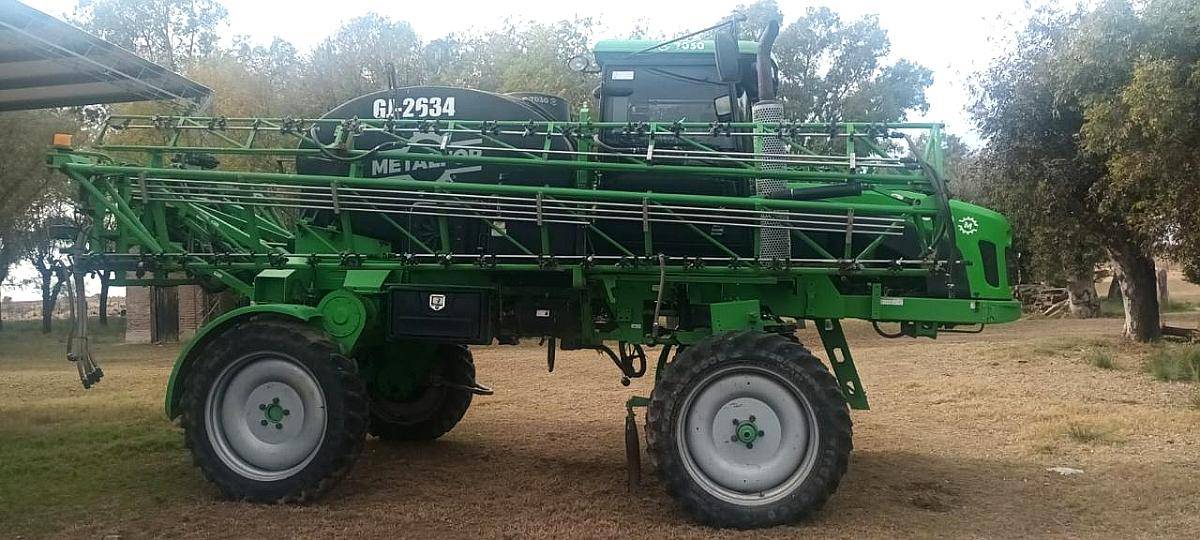 Pulverizadora Metalfor 7030 2018