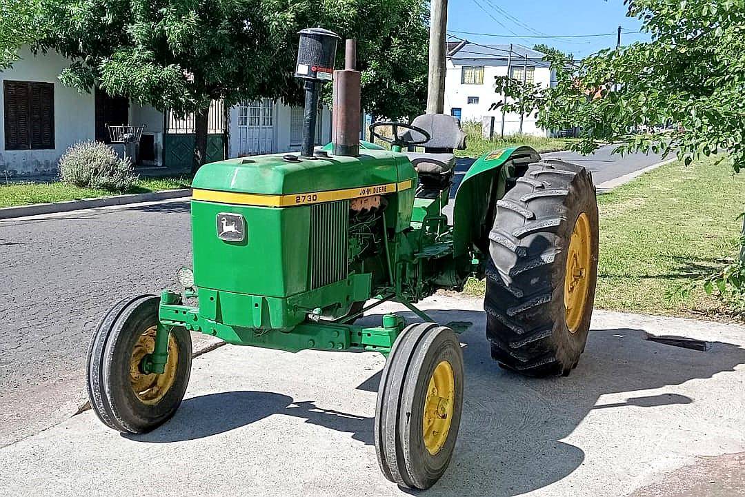 John Deere 2730 muy Lindo. SE Entrega con Cabina