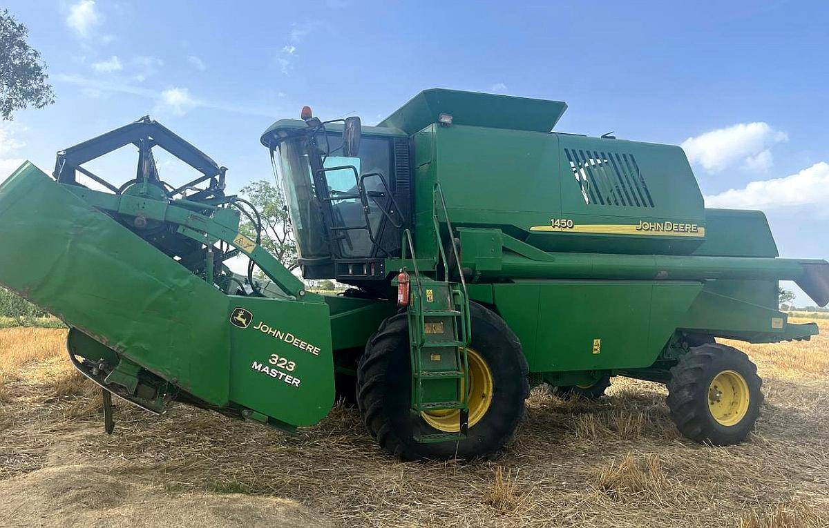John Deere 1450 23 Pies. 2 Mano. M 4000 Hs Reales