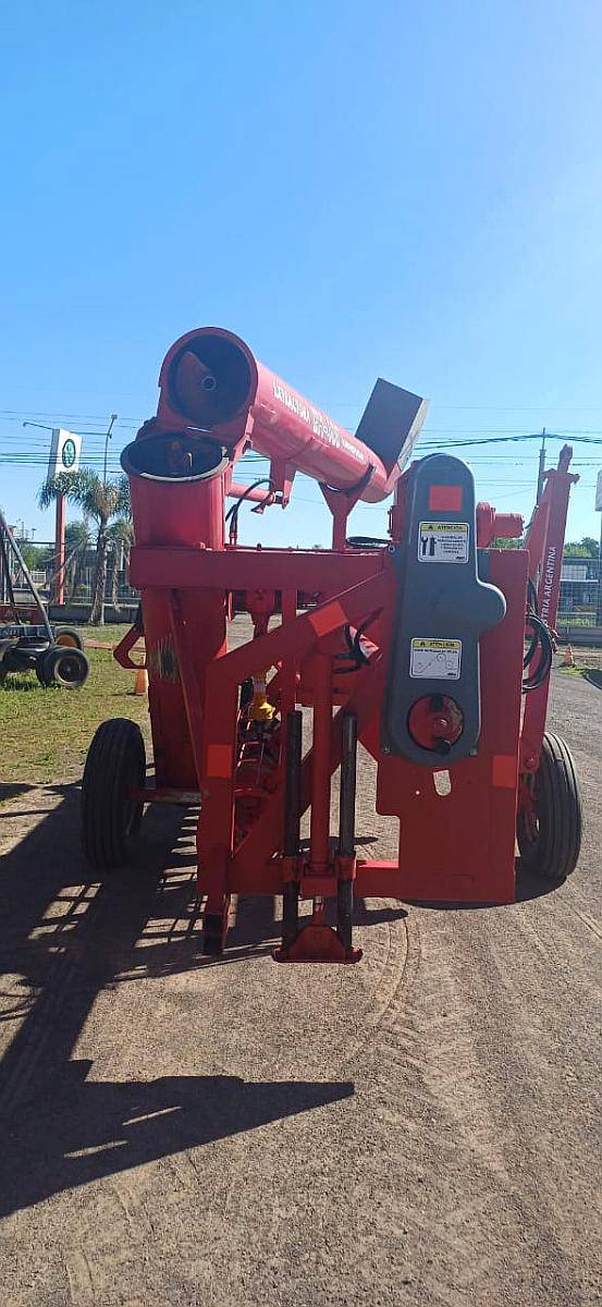 Extractora Ombu EH400 Usada