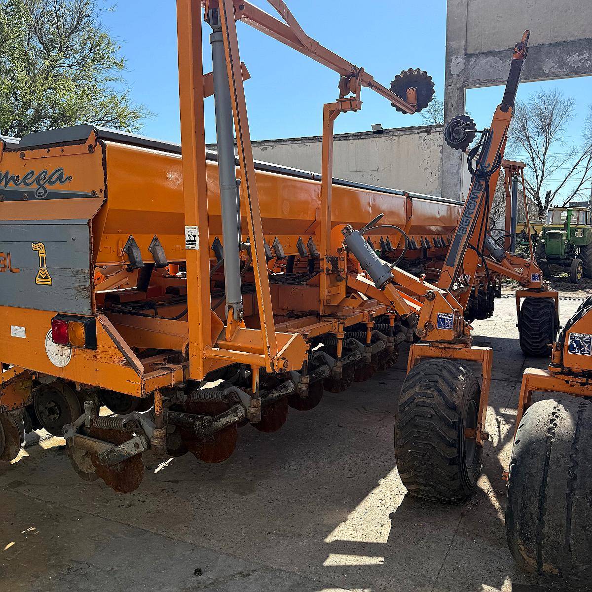 Sembradora Agrometal 16 a 52 Ferti Simple