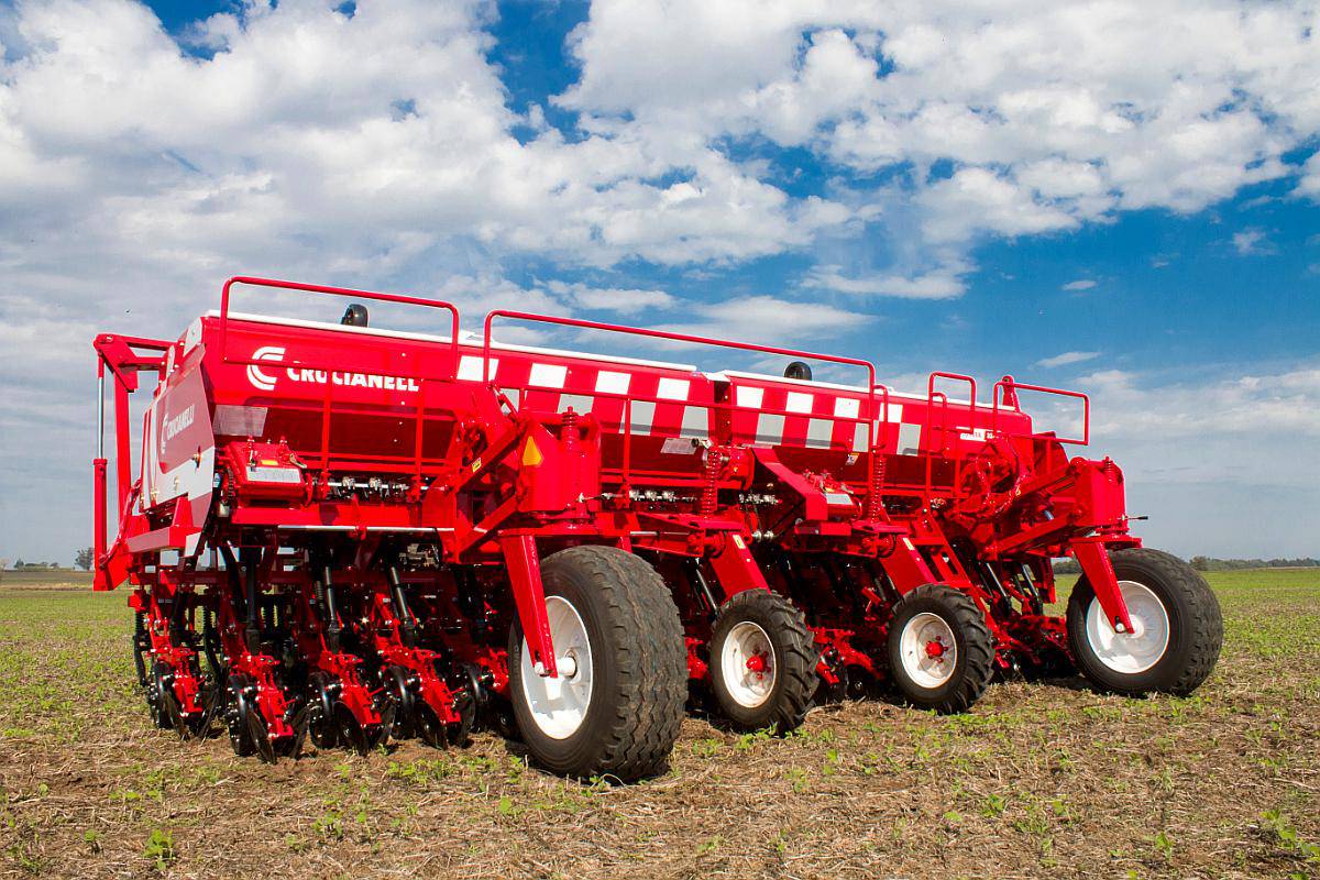 Sembradora Grano Fino y Pastura - Pionera - Crucianelli