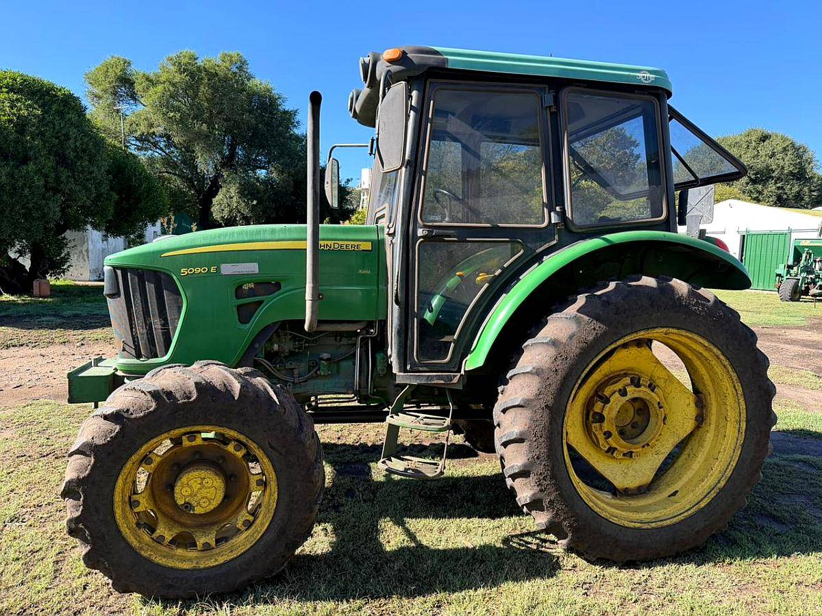 John Deere 5090e, Power Reverse