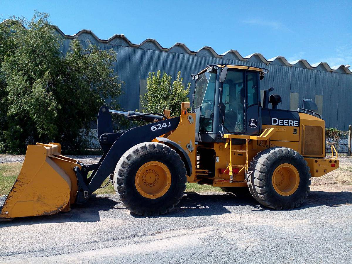 Pala Cargadora John Deere 624j