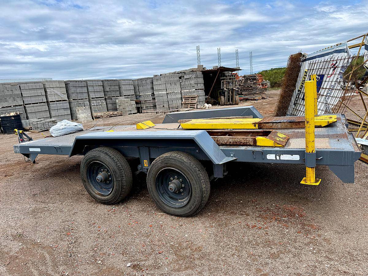 Trailer, Auxilio, Maquinaria, Materiales 6 Toneladas