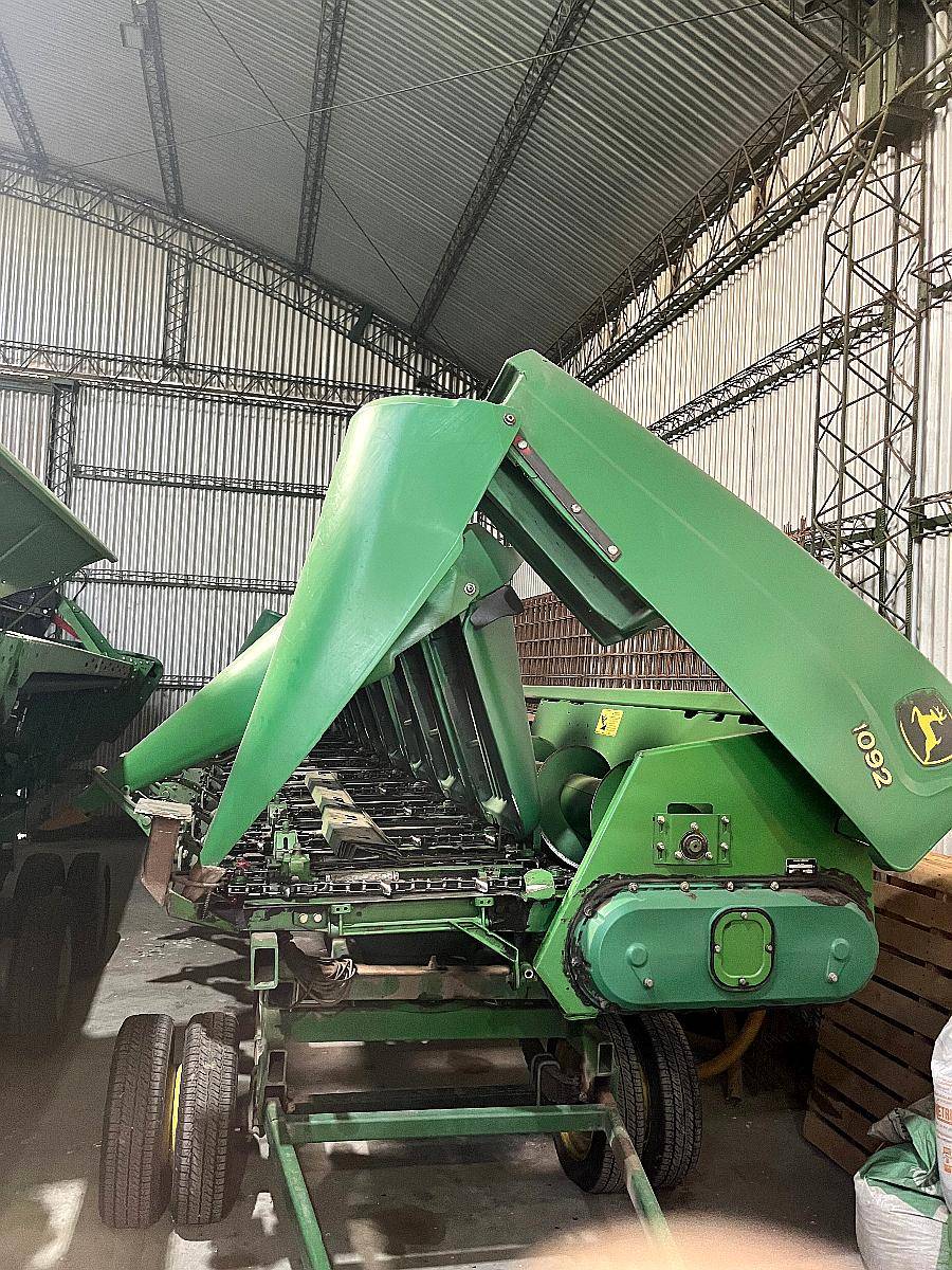 Cabezal J Deere 10 Surcos a 70 - Modelo 1092