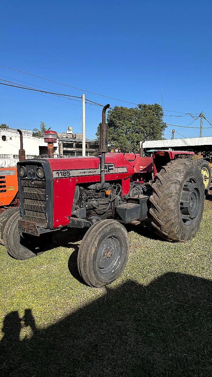 Tractor Massey Ferguson 1185