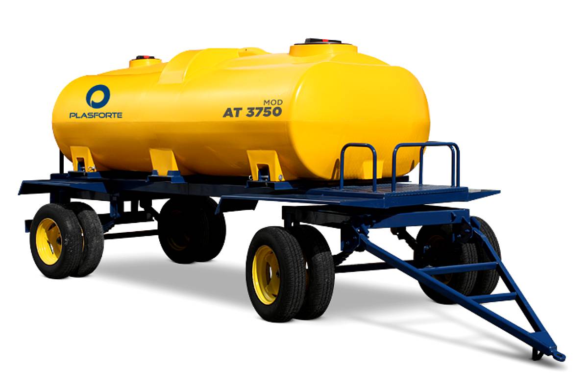 Acoplado Tanque 3750 Litros Plasforte.