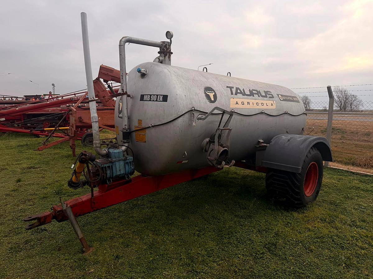 Estercolera Taurus 10.000 Lts