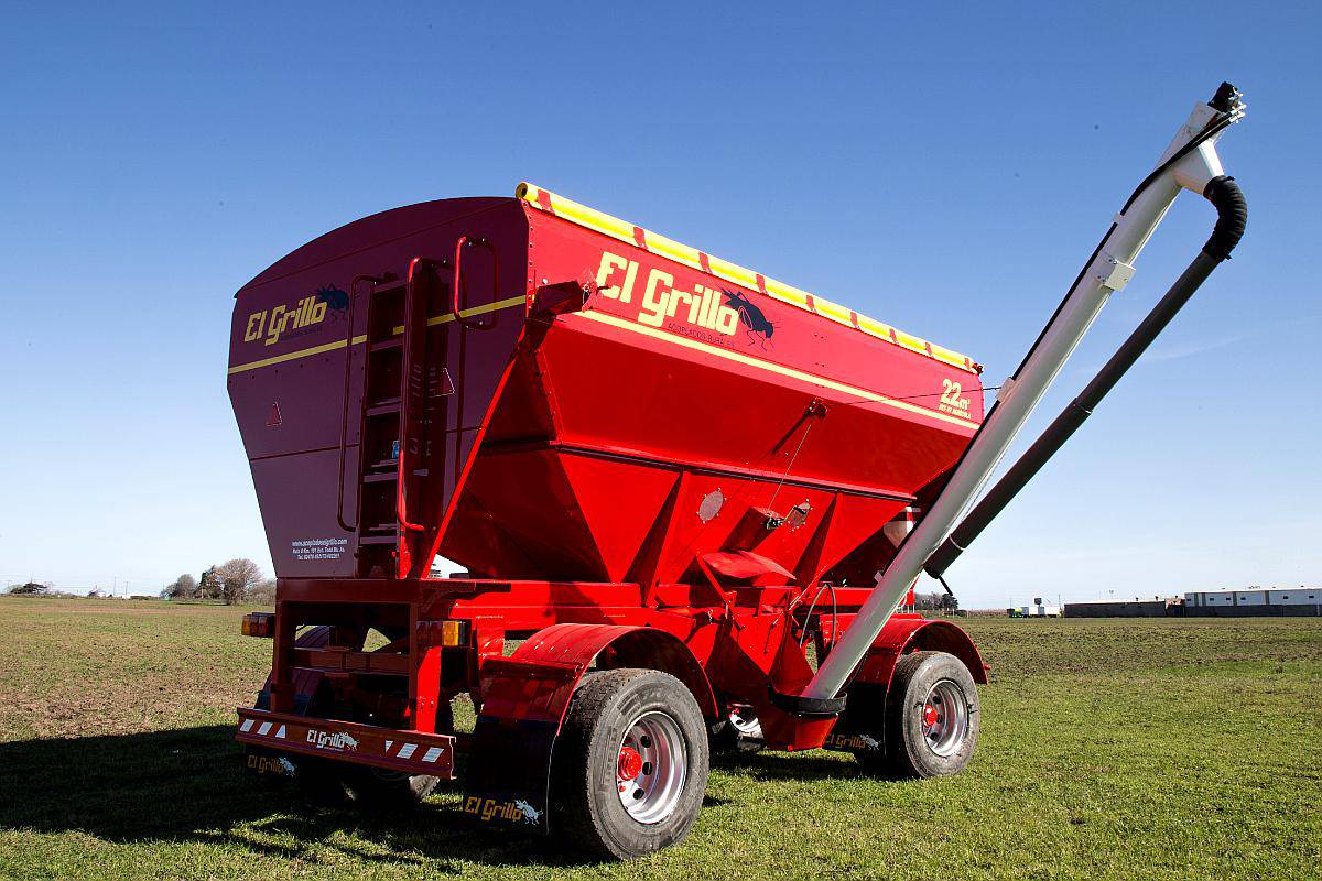 Acoplado Tolva P/ Sem/fert de 22 M3