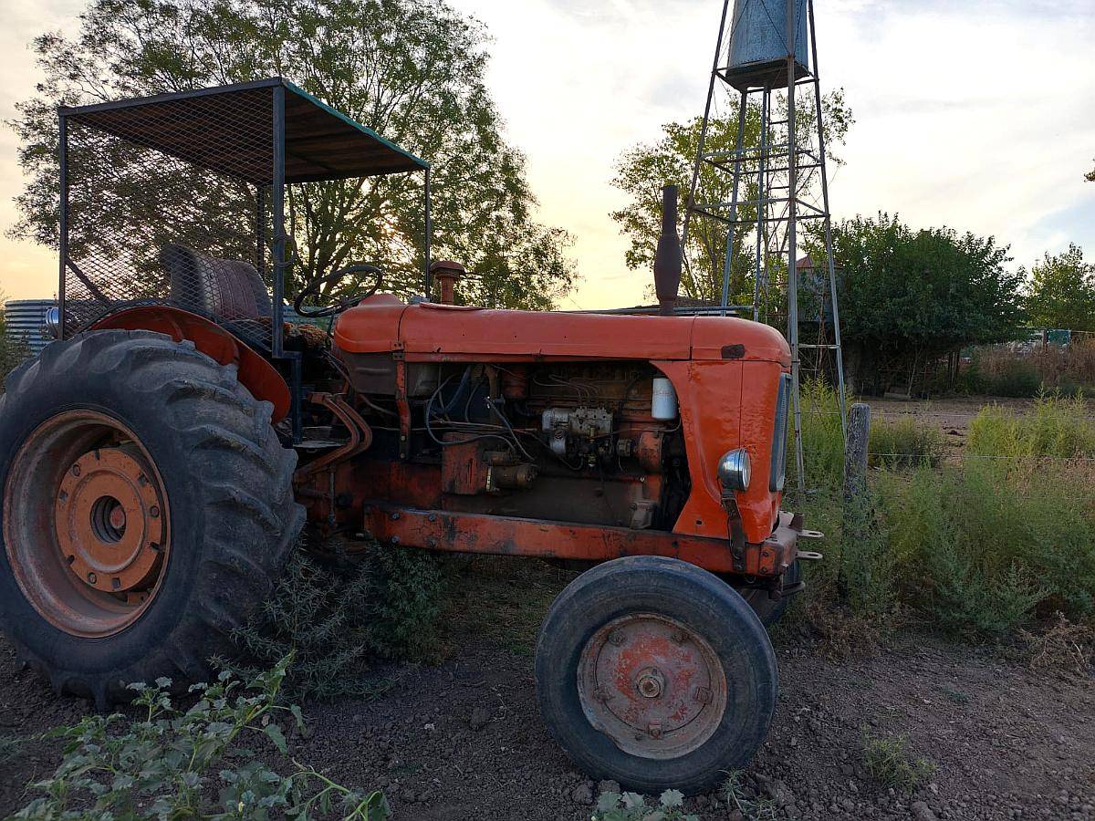 Tractor Fiat 780 año 1974 Liquido Oferta Razonable