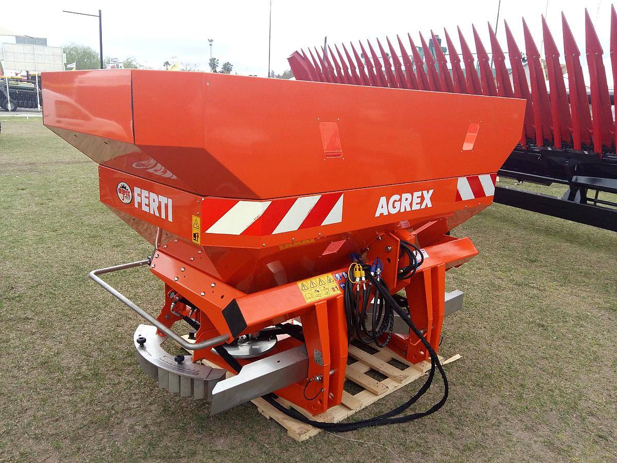 Fertilizadora 3200 Lts Bidisco Línea Agrex Ferti Bernardin