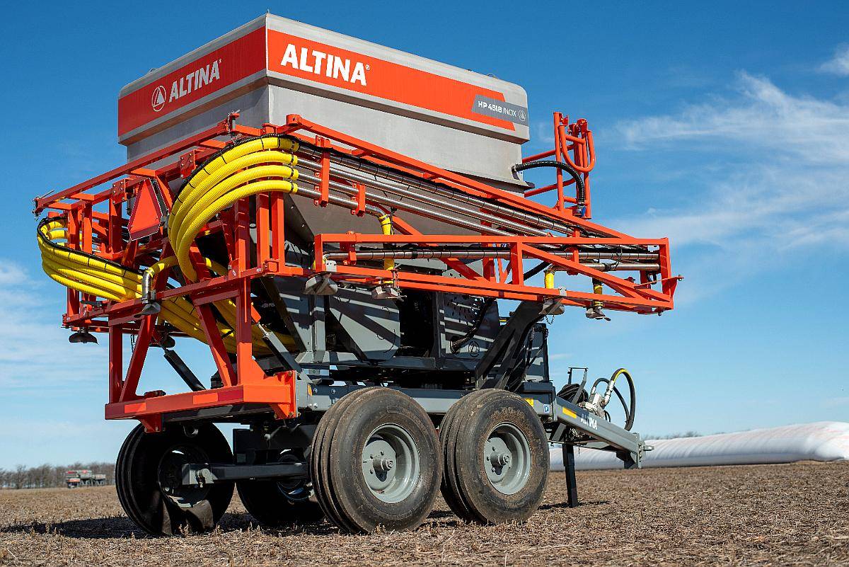 Sembradora / Fertilizadora Neumática Altina HP 4518