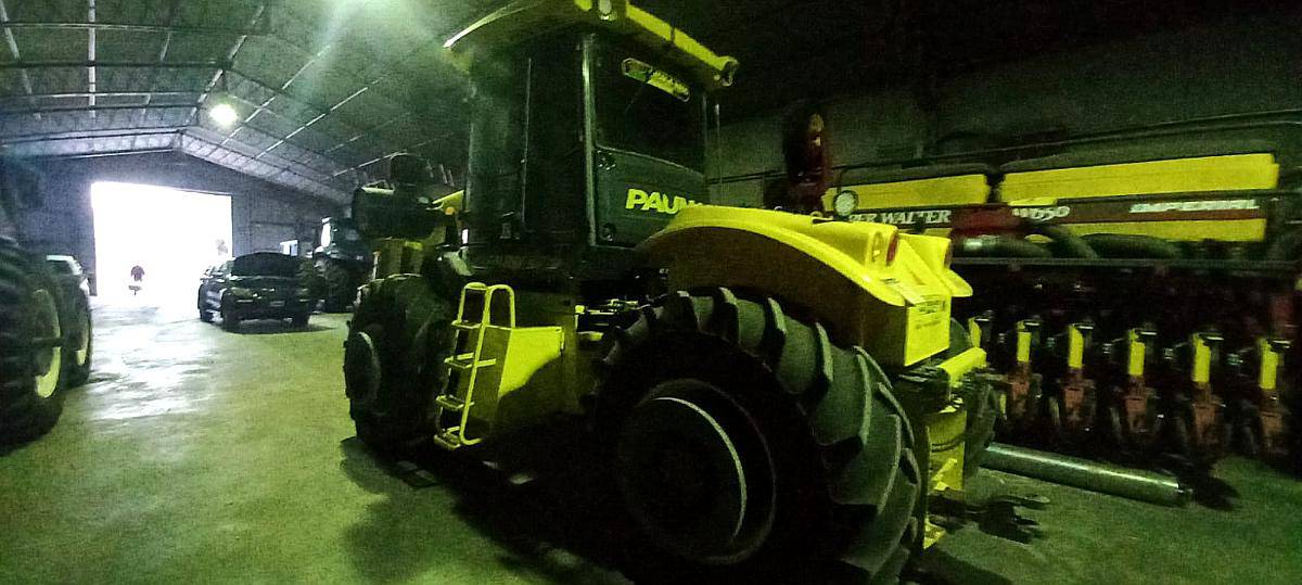 Tractor Pauny Bravo 710 Articulado