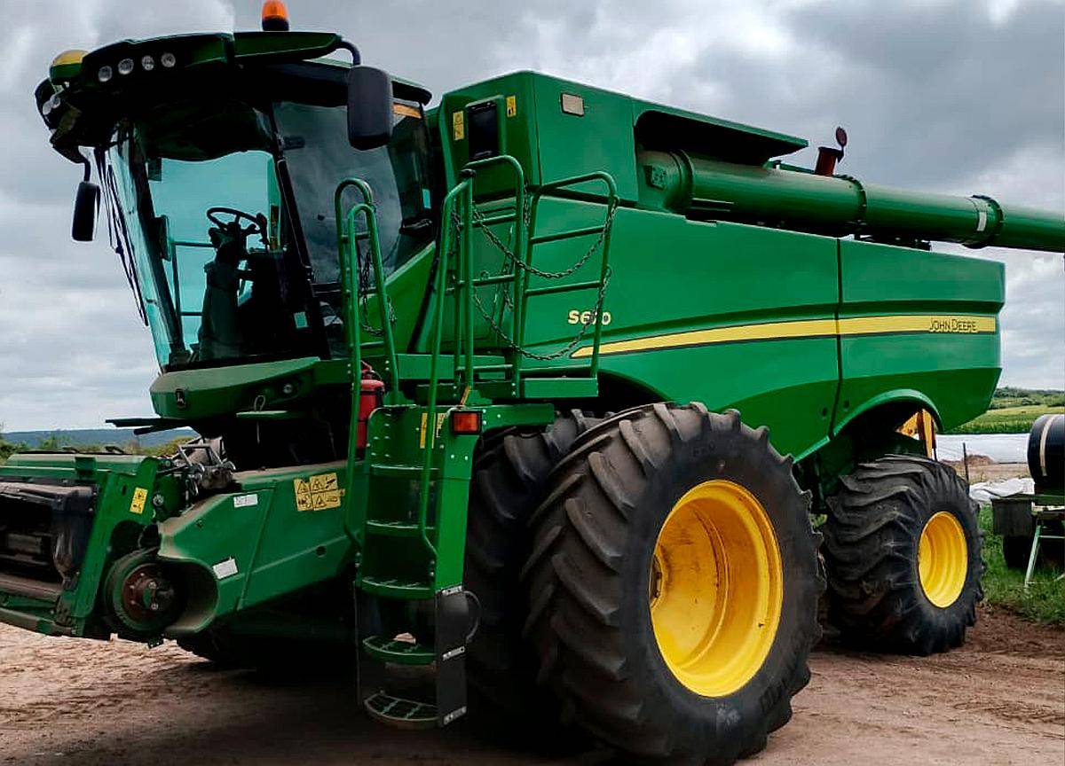 John Deere S670 SD