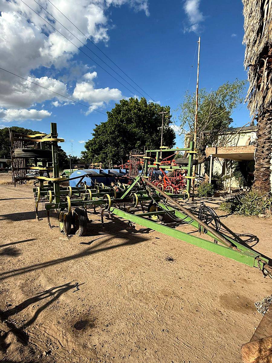 Cultivador de Campo Templar de 6,60 con Peine y Rolo