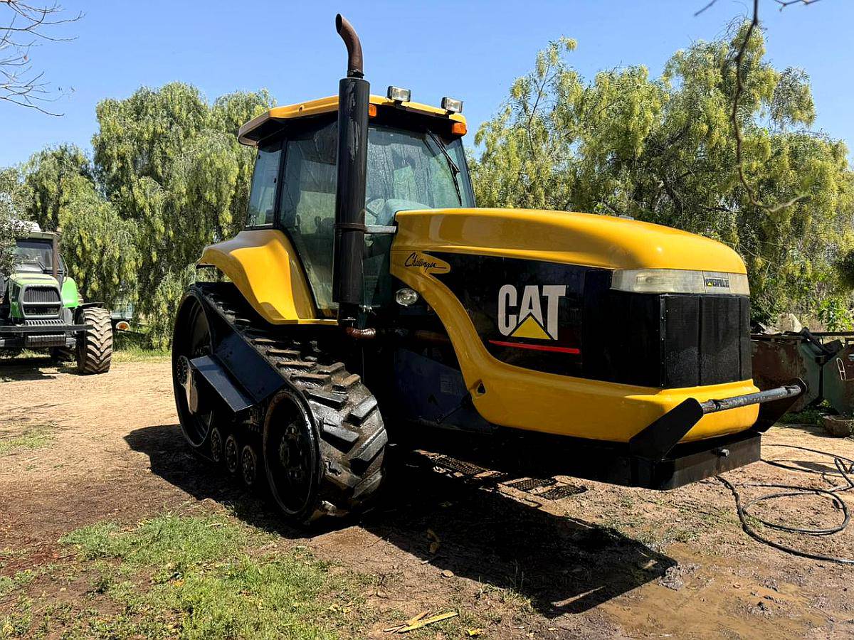 Tractor Challenger 35 210 HP Mod 2008 Horas 8200