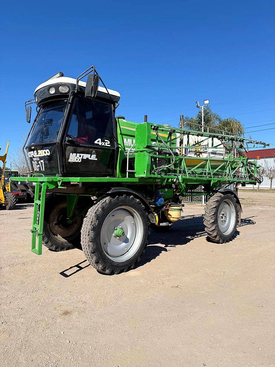 Pulverizadora Metalfor Multiple 2800