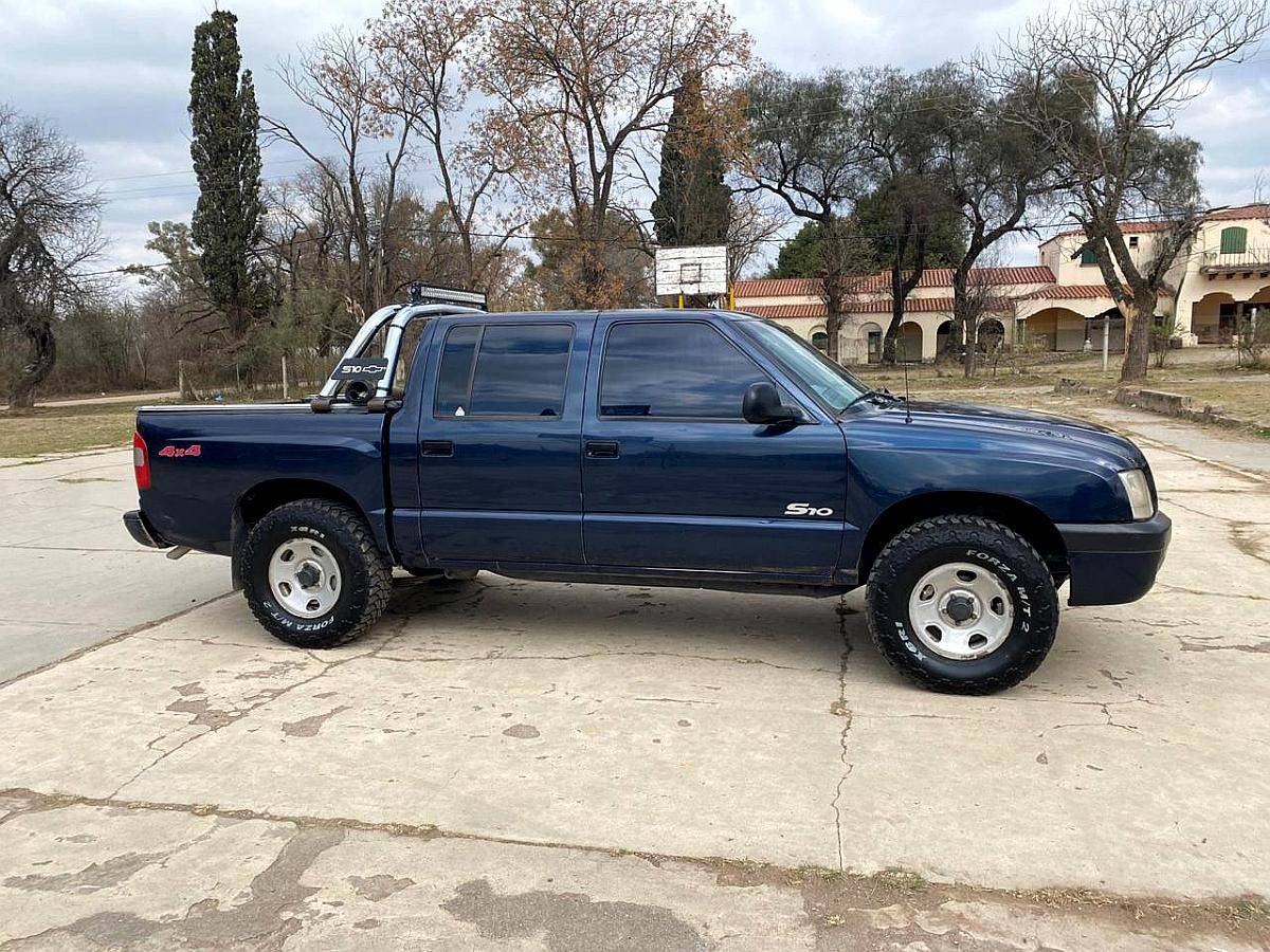Camioneta Chevrolet S10 Modelos 2004