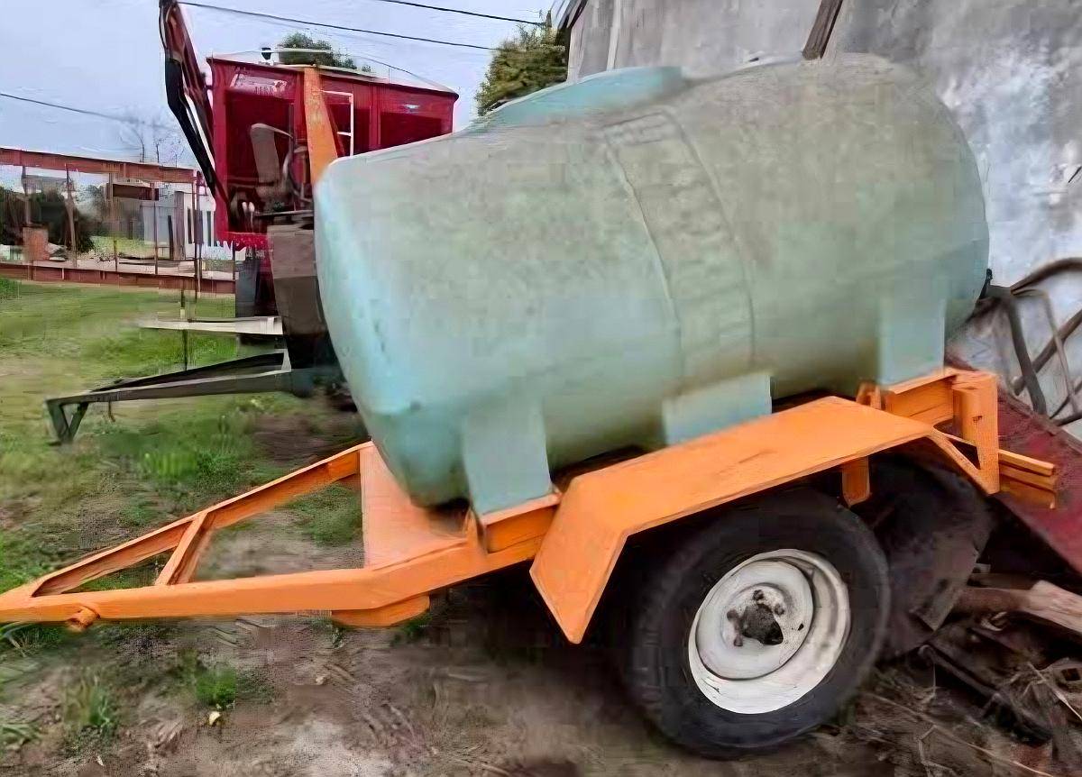 Tanque 1500 Litros sin USO