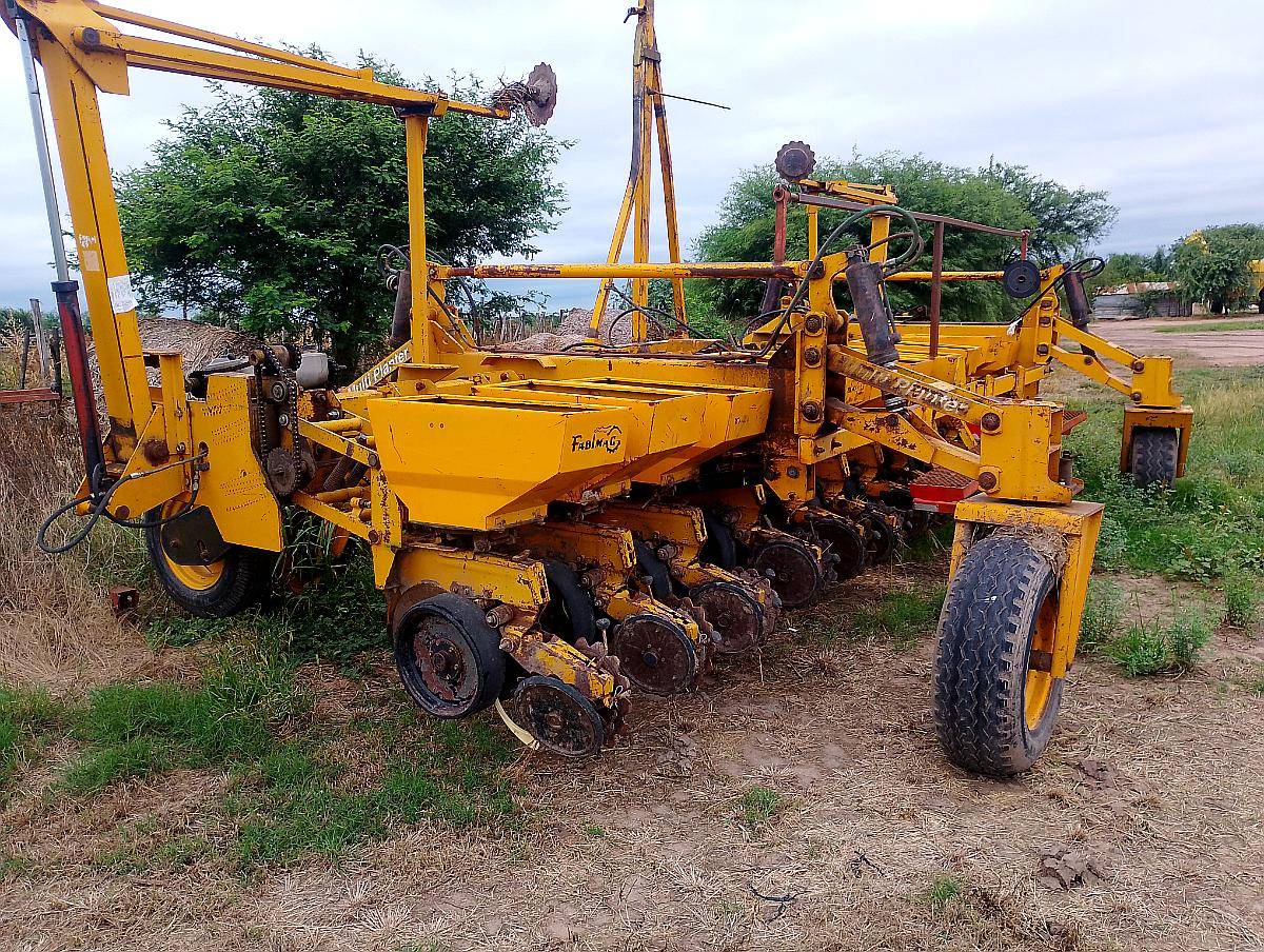 Sembradora Fabimag 14 a 52